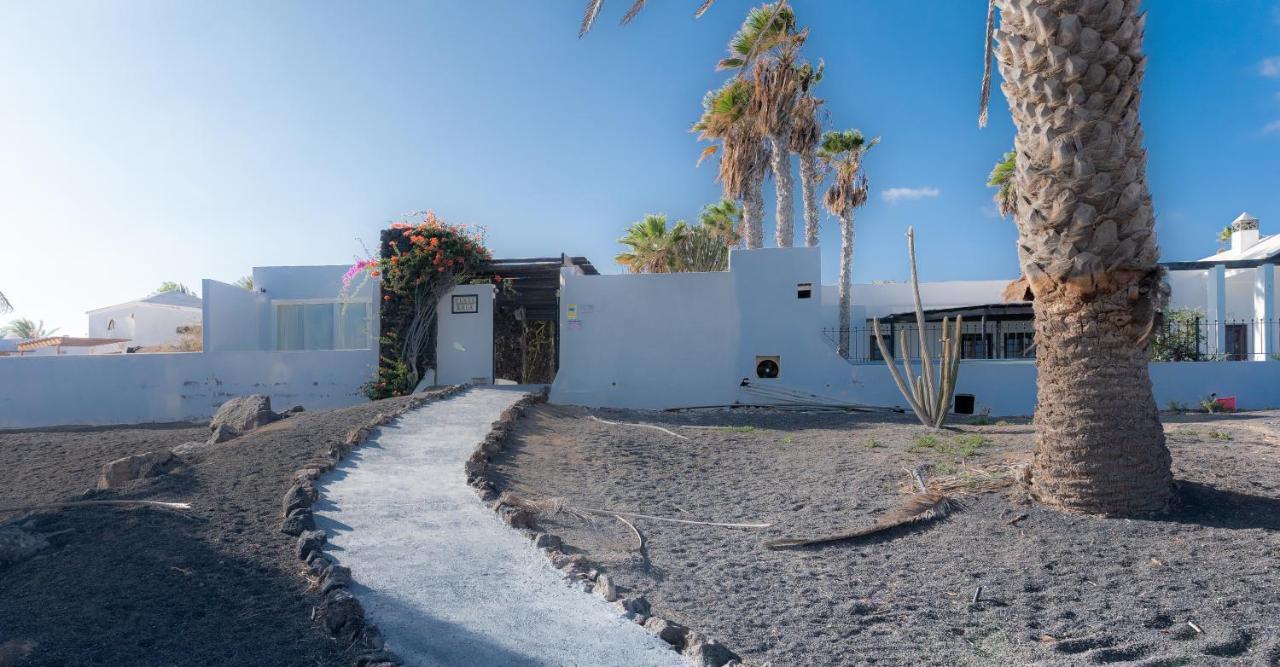 Luxury Estudio En Playa Roca A Primera Linea Del Mar กอสตา เตกีสเซ ภายนอก รูปภาพ