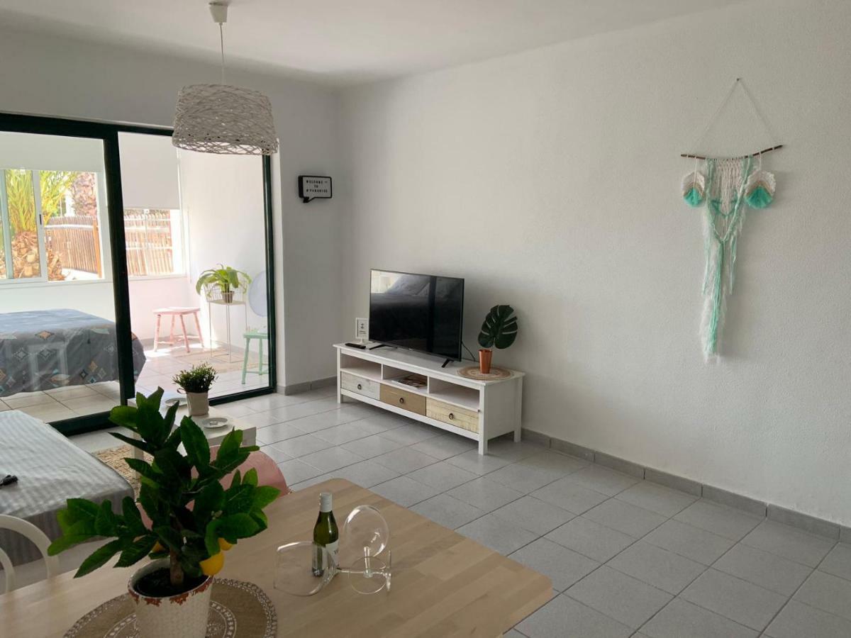 Luxury Estudio En Playa Roca A Primera Linea Del Mar กอสตา เตกีสเซ ภายนอก รูปภาพ